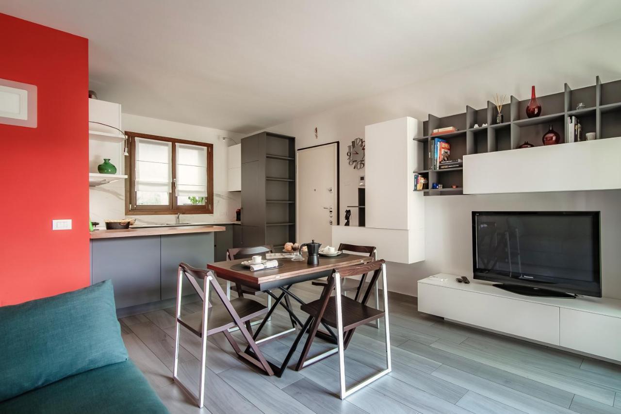 Joivy Luxury Flat & Lake Como View Argegno Exteriör bild