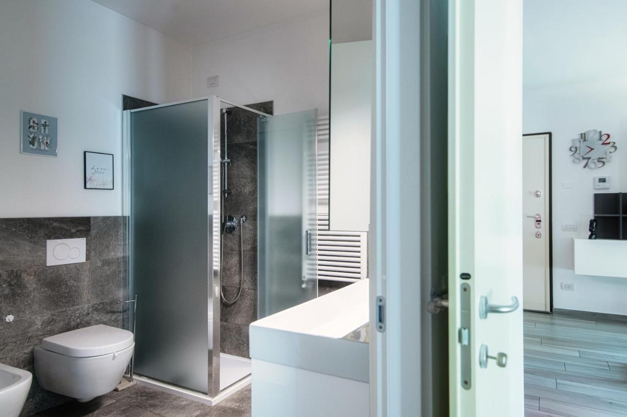Joivy Luxury Flat & Lake Como View Argegno Exteriör bild