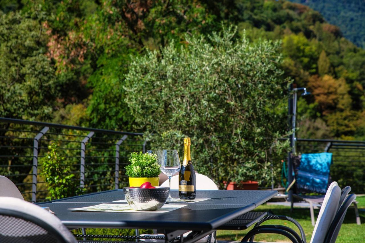 Joivy Luxury Flat & Lake Como View Argegno Exteriör bild
